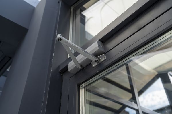 Door Closer Repair Service