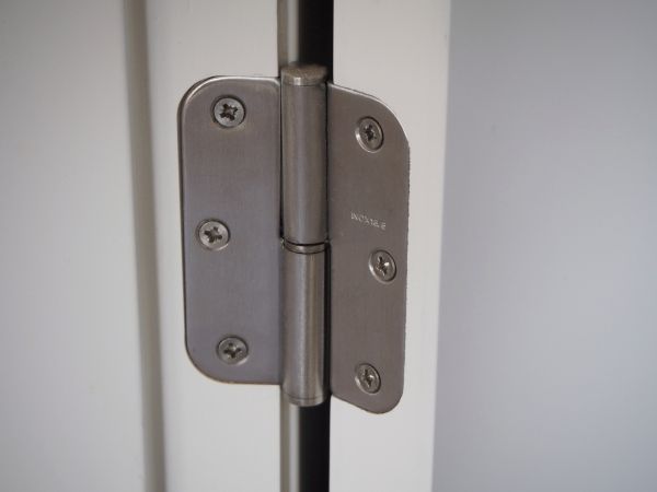 Door Hinge Replacement Service